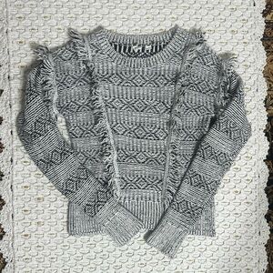 GAP knitted pulled over grey and white winter sweater